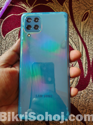 Samsung Galaxy M32